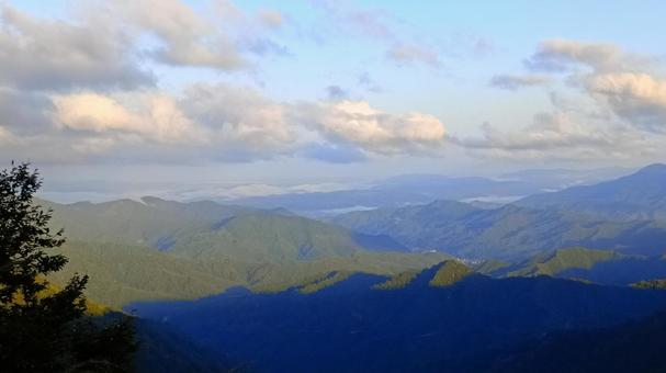 早朝の枝折峠 枝折峠,山,早朝の写真素材