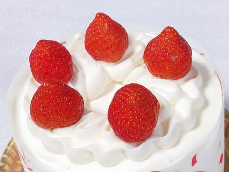 いちごのホールケーキ(up) いちごのホールケーキ(up)の写真
