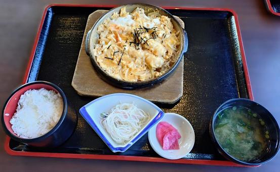 えび天卵とじ定食 卵とじ,定食,和食の写真素材