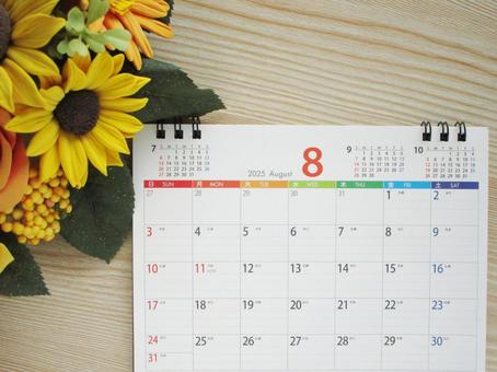 8月のカレンダー(2025年・令和7年) 8月のカレンダー(2025年・令和7年) 8月,カレンダー,2025年の写真素材