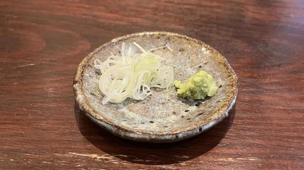 薬味 薬味 薬味,わさび,ねぎの写真素材