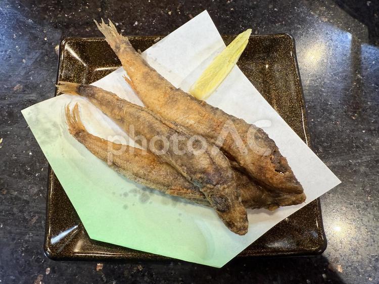 魚の揚げ物 魚,揚げ物,3匹の写真素材