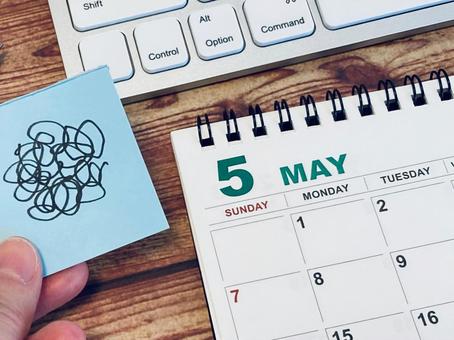 5月カレンダー（無気力・五月病） 5月,カレンダー,モヤモヤの写真素材