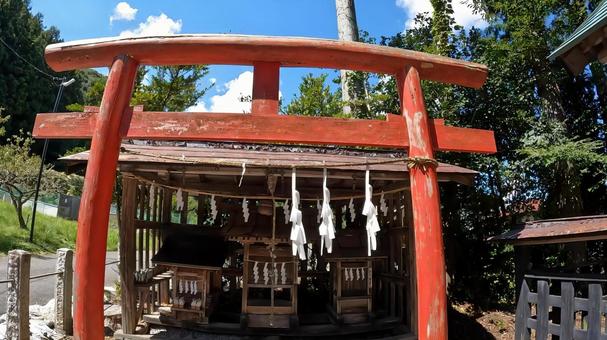 埼玉県秩父市荒川白久　白久神明社　摂社 埼玉県,秩父市,拝殿の写真素材