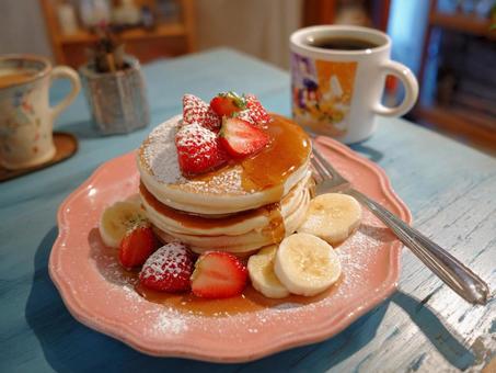 いちごのパンケーキ いちごのパンケーキの写真