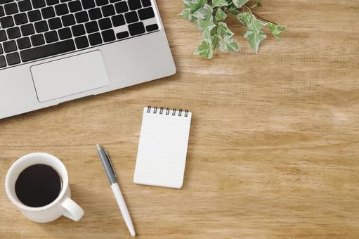 PC bird's-eye view Natural wood grain background, ordinateur personnel, travail à distance, bureau, JPG