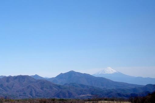 Mt. Fuji, mountains and blue sky / Mt. Fuji seen from Kiyosato, JPG Mt. Fuji, mountains and blue sky / Mt. Fuji seen from Kiyosato, JPG
