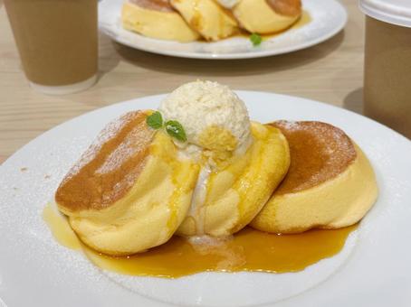 パンケーキデート パンケーキデート パンケーキ,ふわふわ,デートの写真素材