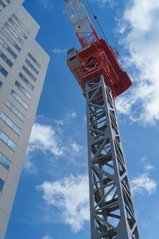 タワークレーンとビル タワークレーン,ビル,建設の写真素材
