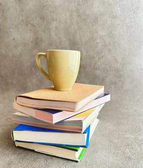 Books and mugs, JPG