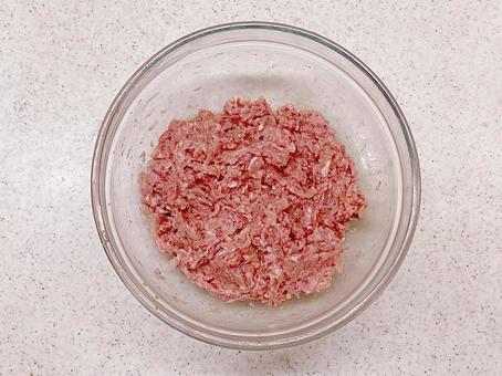 ハンバーグや肉詰めの肉ダネ ハンバーグや肉詰めの肉ダネの写真