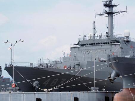 広島県呉市　アレイからすこじま 広島県,呉市,潜水艦の写真素材