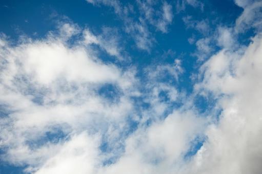 秋空の千里中央 秋空の千里中央 秋空,秋晴れ,千里中央の写真素材