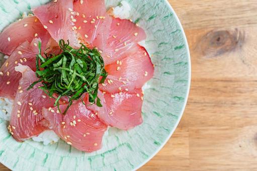 マグロ丼 マグロ丼 マグロ丼,ごはん,刺身の写真素材