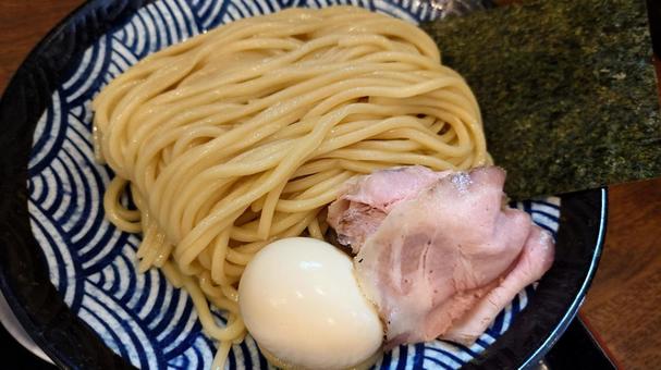 つけ麺 つけ麺 つけ麺,チャーシュー,味玉の写真素材