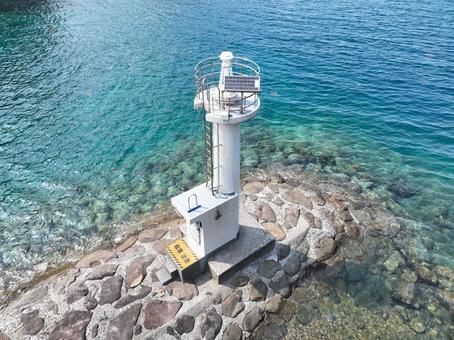 愛媛県愛南町 船越運河北口防波堤灯台 愛媛県愛南町 船越運河北口防波堤灯台の写真