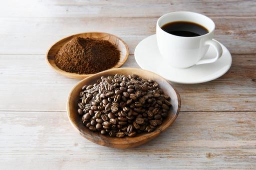 コーヒー コーヒー豆 コーヒーの粉 コーヒー コーヒー豆 コーヒーの粉の写真