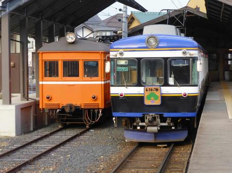 一畑電車 出雲大社前駅 プラットホーム 一畑電車 出雲大社前駅 プラットホーム 一畑電車,出雲,しまねの木号の写真素材