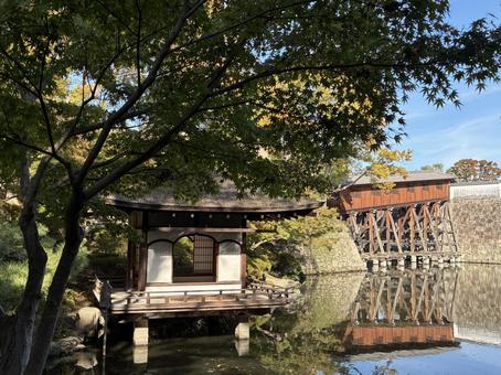 西の丸庭園　お橋廊下　鳶魚閣 鳶魚閣,お橋廊下,西の丸庭園の写真素材