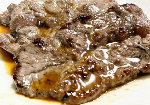 肉焼き一品 肉焼き一品の写真