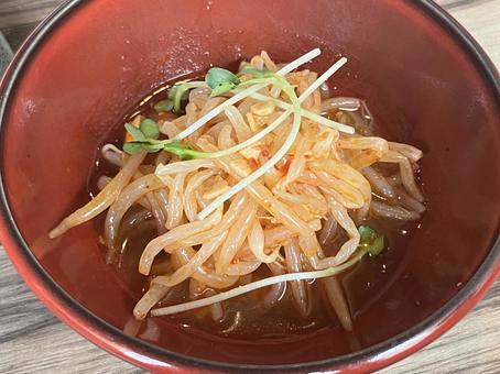 ピリ辛もやし ピリ辛もやしの写真