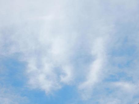 【空の写真】秋空 【空の写真】秋空 秋空,空,雲の写真素材