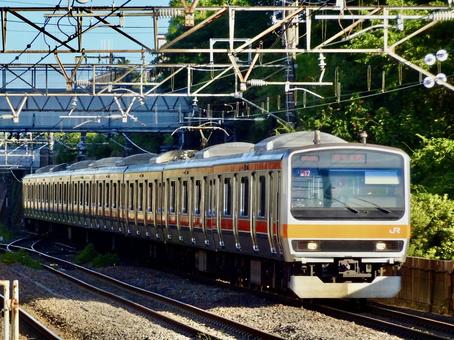 E231系0番台 武蔵野線 市川大野駅 E231系0番台 武蔵野線 市川大野駅 e231系,0番台,武蔵野線の写真素材