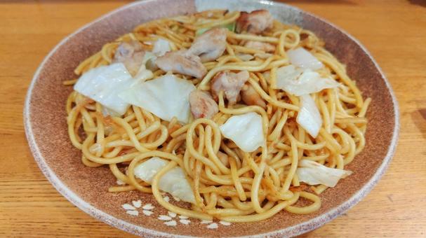 ひるぜん焼きそば ひるぜん焼きそば 焼きそば,チキン,美食の写真素材