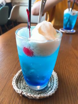Blue cream soda, JPG