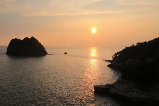 西伊豆町の綺麗な夕陽 西伊豆町の綺麗な夕陽の写真
