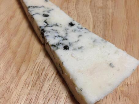フランス輸入青カビチーズ（ゴルゴンゾーラ ゴルゴンゾーラ,ピカンテ,チーズの写真素材