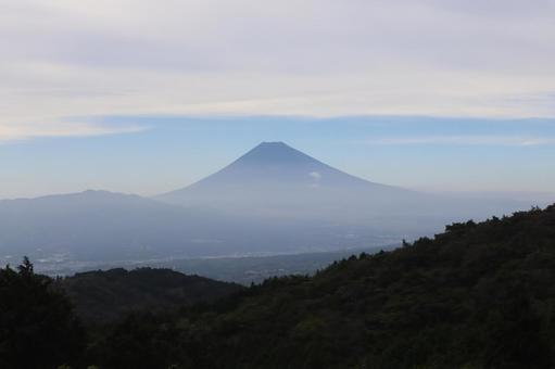 伊豆の展望台から見た富士山 自然,植物,富士山の写真素材