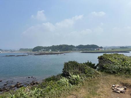 黒崎の鼻からみた和田長浜 黒崎の鼻からみた和田長浜の写真