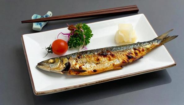 秋の味覚 焼きサンマ 魚 和食 秋の味覚 焼きサンマ 魚 和食の写真