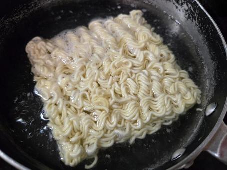 Making Ramen 2, JPG Making Ramen 2, JPG