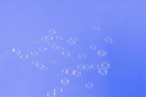 シャボン玉 soap bubbles シャボン玉 soap bubbles シャボン玉,背景,コピースペースの写真素材