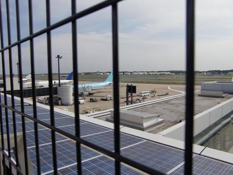 成田空港-8 成田空港,飛行場,飛行機の写真素材