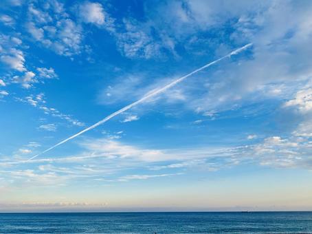 海岸　岸辺　海と空 海岸,沿岸,海の写真素材