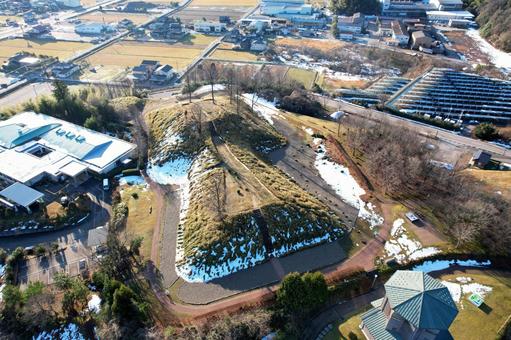 Aerial view of Himi Yanagida Nunoyama Tomb in winter, JPG