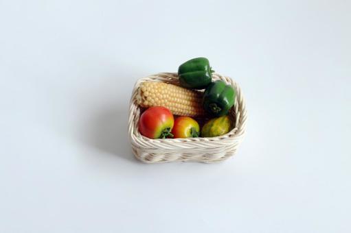 かごに入った野菜と果物 かご,野菜,果物の写真素材