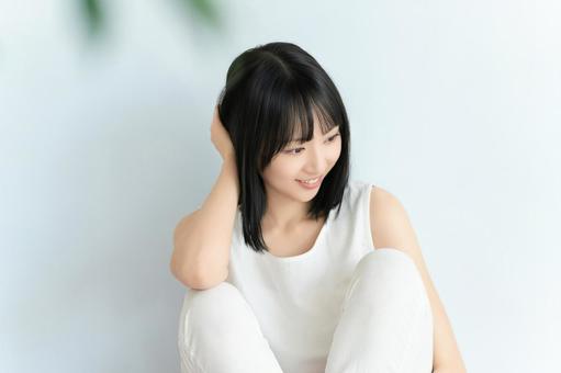 若い日本人女性の美容イメージ 若い日本人女性の美容イメージ 女性,美容,笑顔の写真素材
