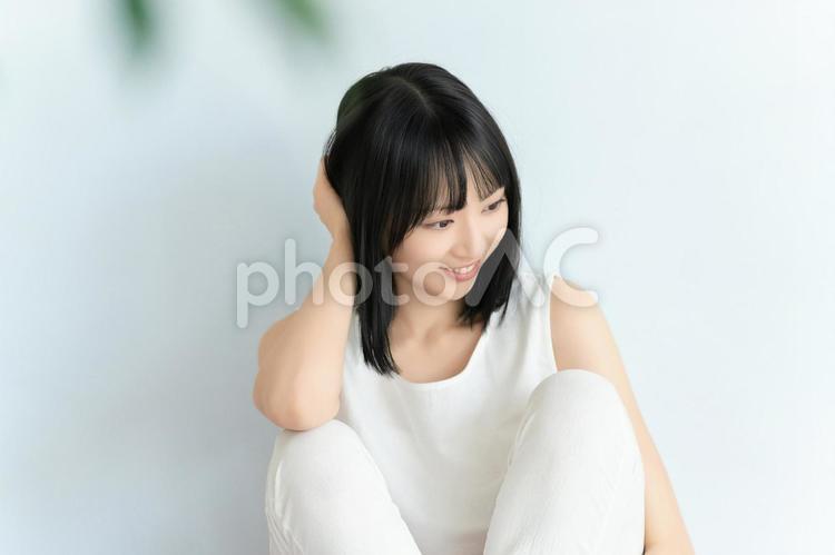 若い日本人女性の美容イメージ 女性,美容,笑顔の写真素材