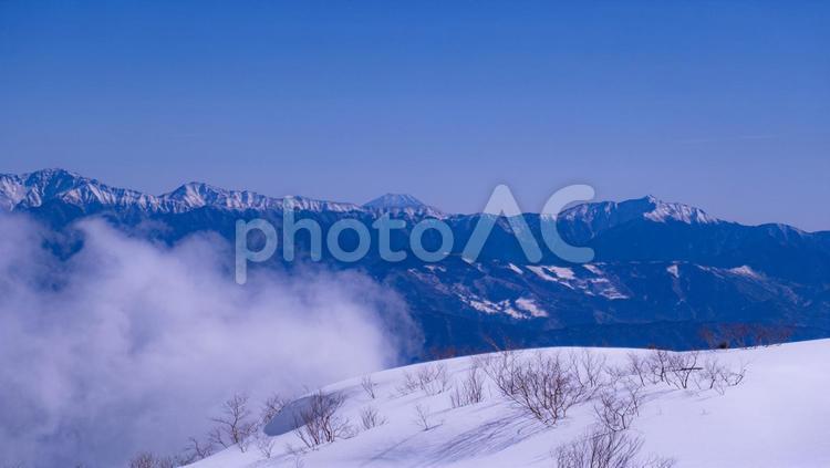 冬の木曽駒ヶ岳・千畳敷カール 雪山,木曽駒ヶ岳,千畳敷の写真素材