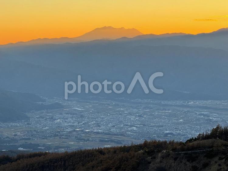 鉢伏山から見た御嶽山 御嶽山,秋,景色の写真素材
