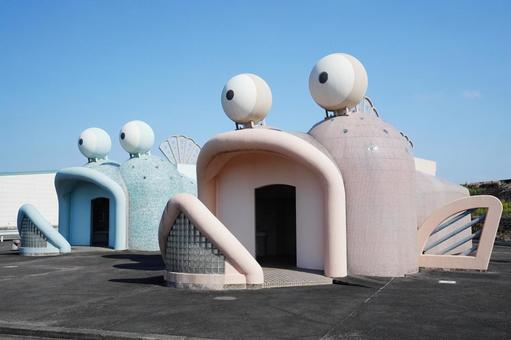 佐賀 芦刈町 ムツゴロウ型トイレ4 佐賀 芦刈町 ムツゴロウ型トイレ4 ムツゴロウ型トイレ,公衆トイレ,トイレの写真素材