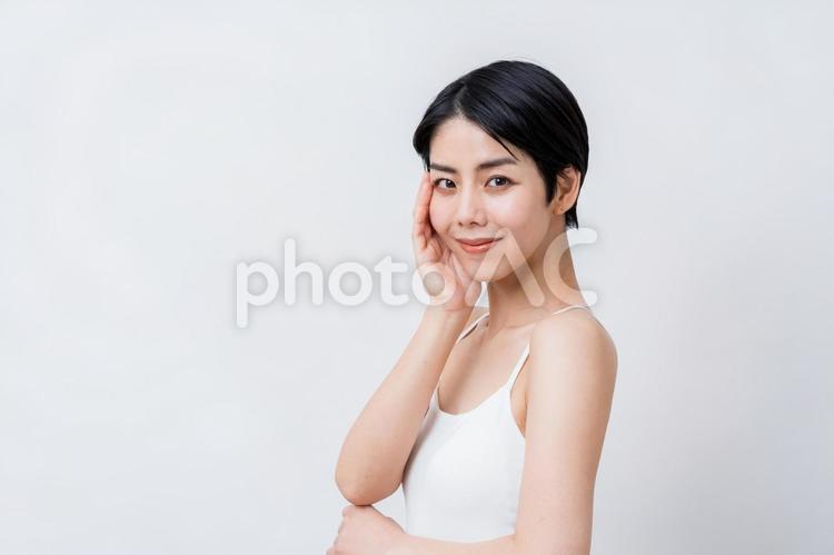 女性のスキンケアイメージ 女性,スキンケア,アンチエイジングの写真素材