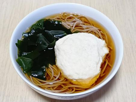 山かけそば 山かけそば,そば,和食の写真素材