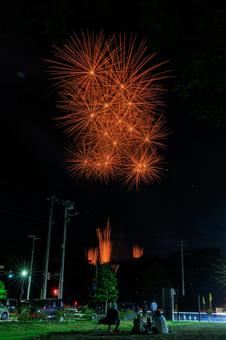 打ち上げ花火 打ち上げ花火,花火,夜空の写真素材