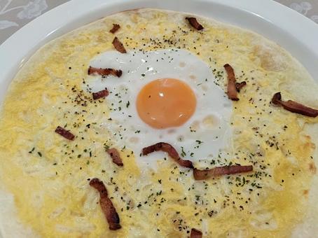 カルボナーラピザ1 カルボナーラ,ピザ,ナポリの写真素材