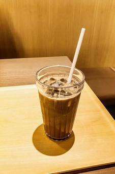 Iced latte | Vertical composition, JPG Iced latte | Vertical composition, JPG